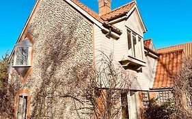 New! Blakeney. Harbour View